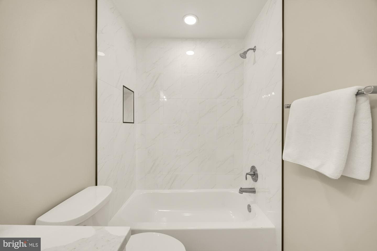 2435 Shenandoah Street photo 27