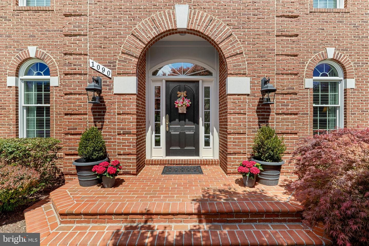 1090 Mill Field Court photo 7