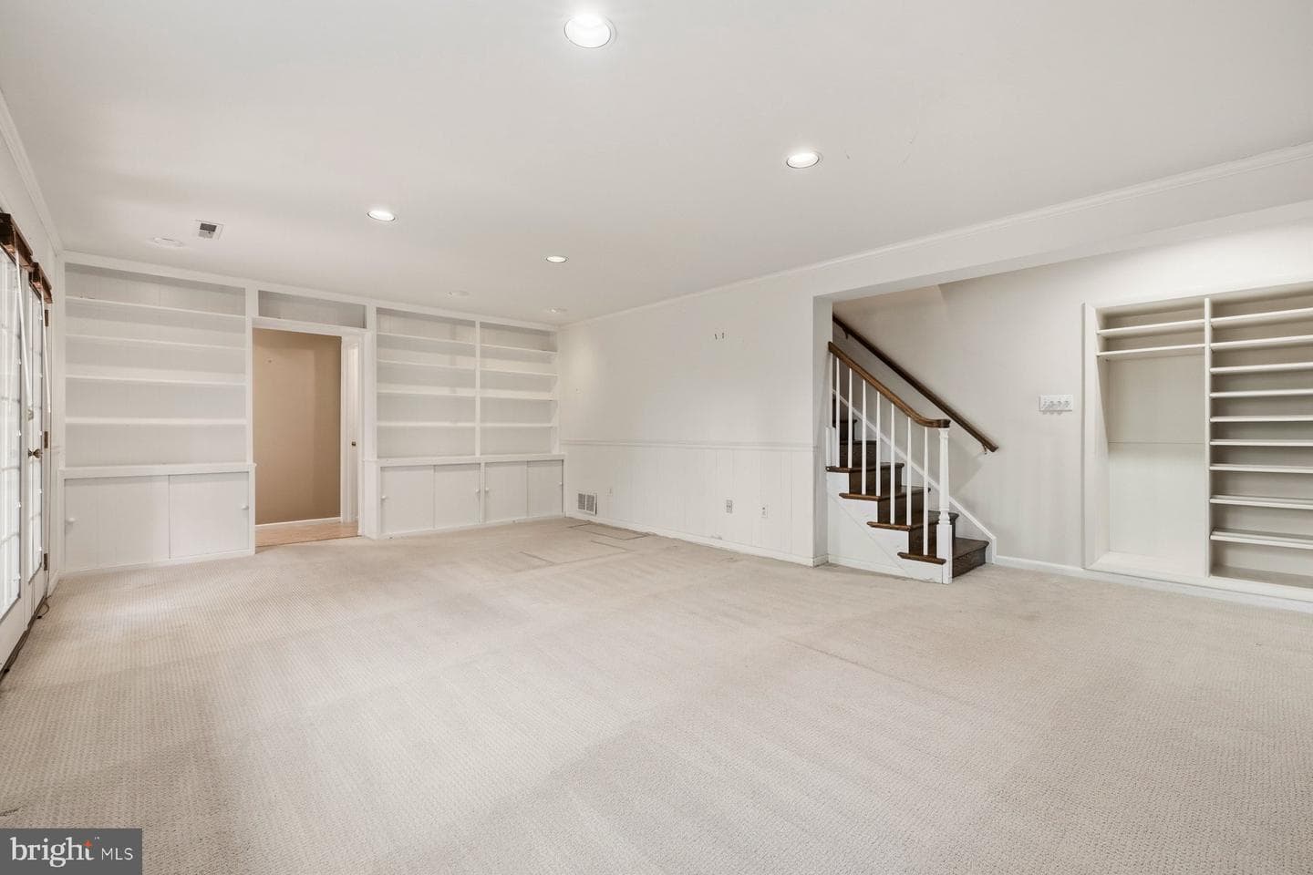 6713 Bellamy Avenue photo 32