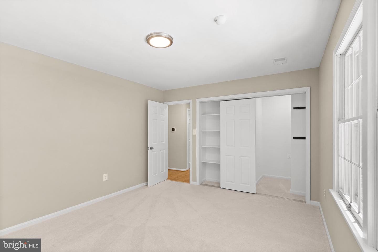9201 Potomac Woods Lane photo 33