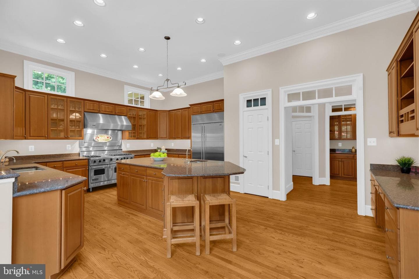 8600 Cathedral Forest Drive photo 24