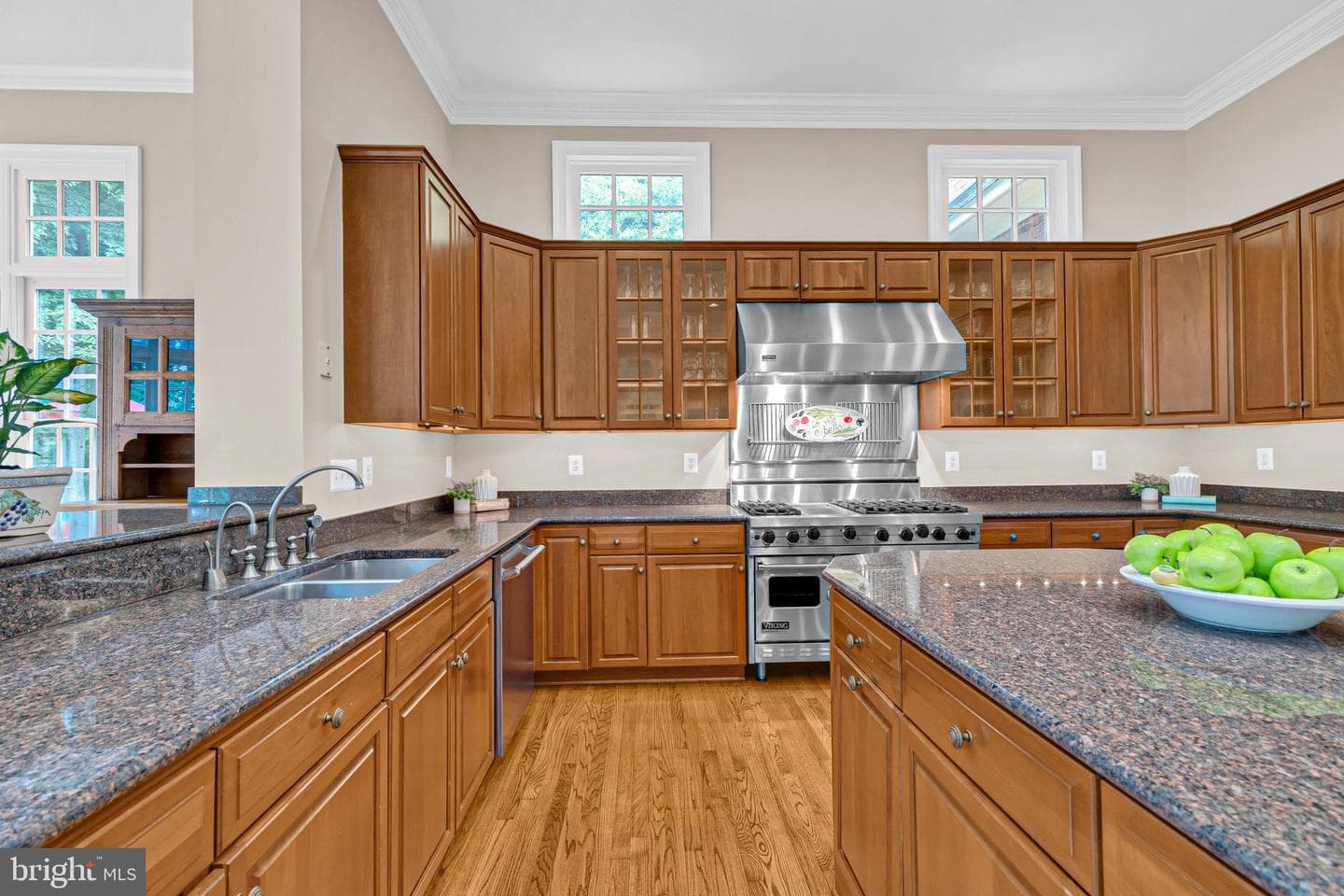 8600 Cathedral Forest Drive photo 26