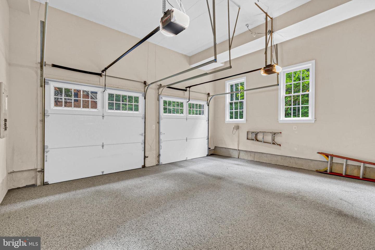 8600 Cathedral Forest Drive photo 34