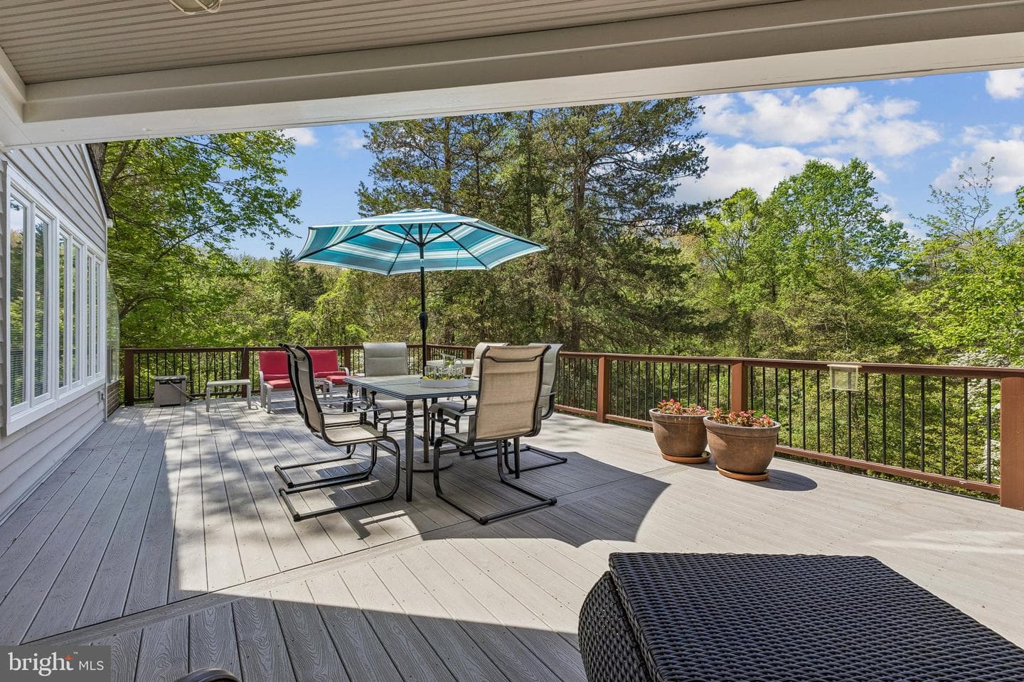 2416 Sunny Meadow Lane photo 25