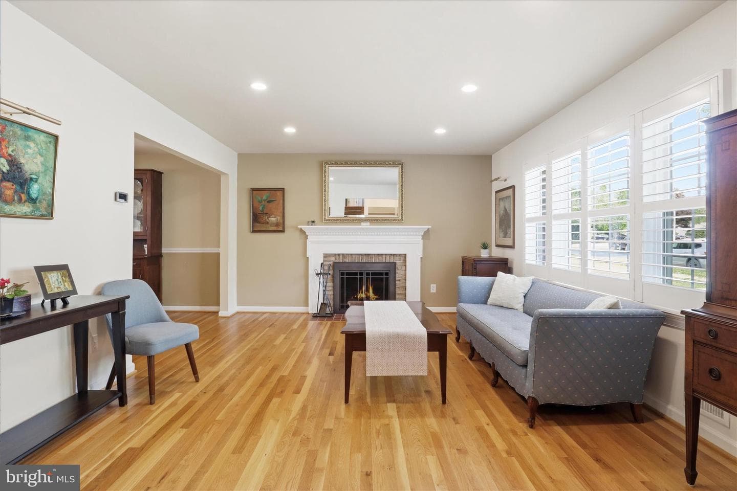 5457 Broadmoor Street photo 23