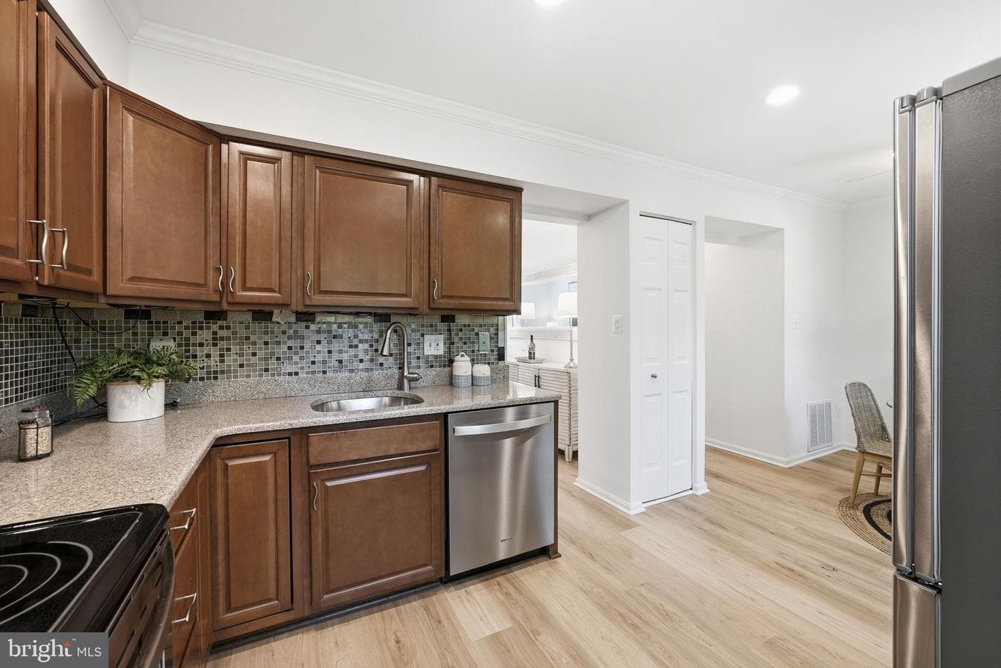 4978 Mcfarland Drive photo 13