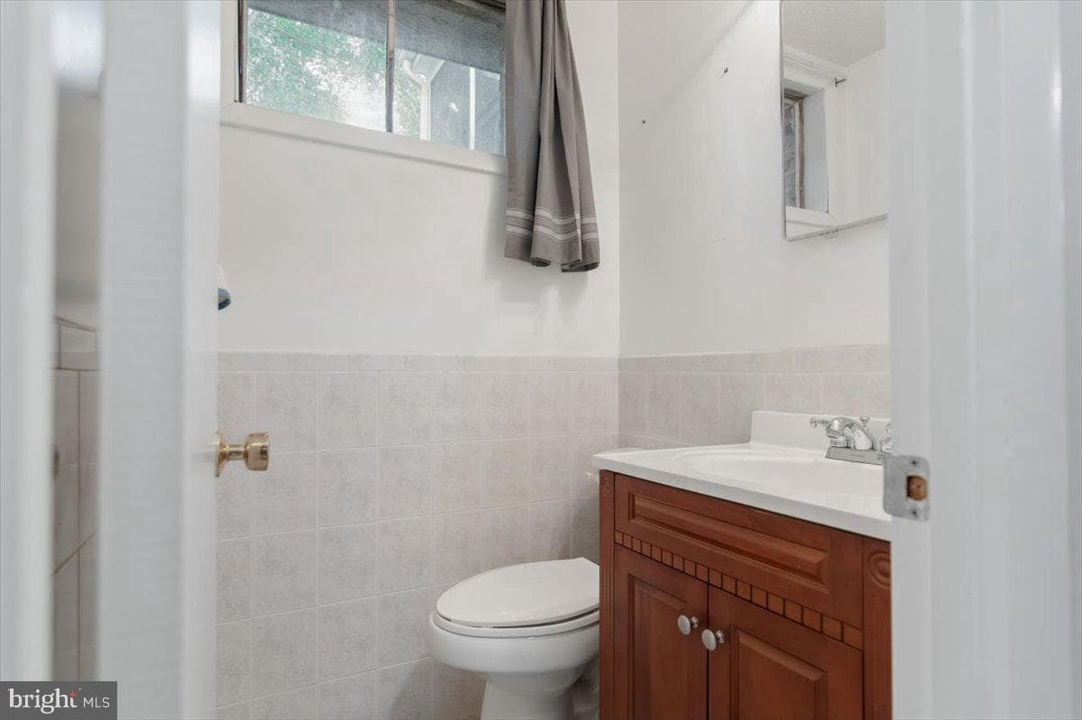 3428 Ramsgate Terrace photo 31