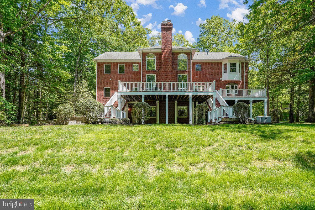 188 River Park Drive photo 3