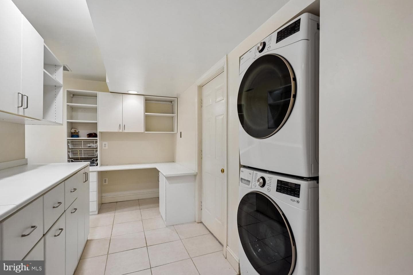 188 River Park Drive photo 55