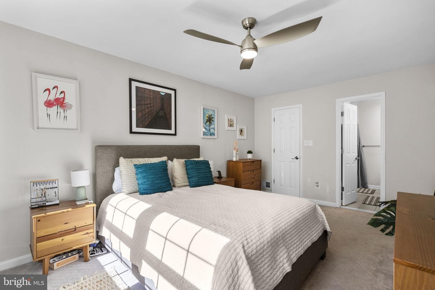7201 Lake Cove Drive photo 17
