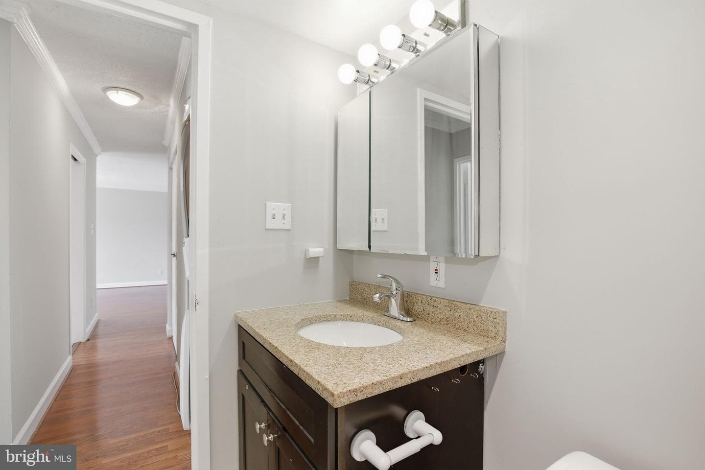 2300 Pimmit Drive #713 photo 16
