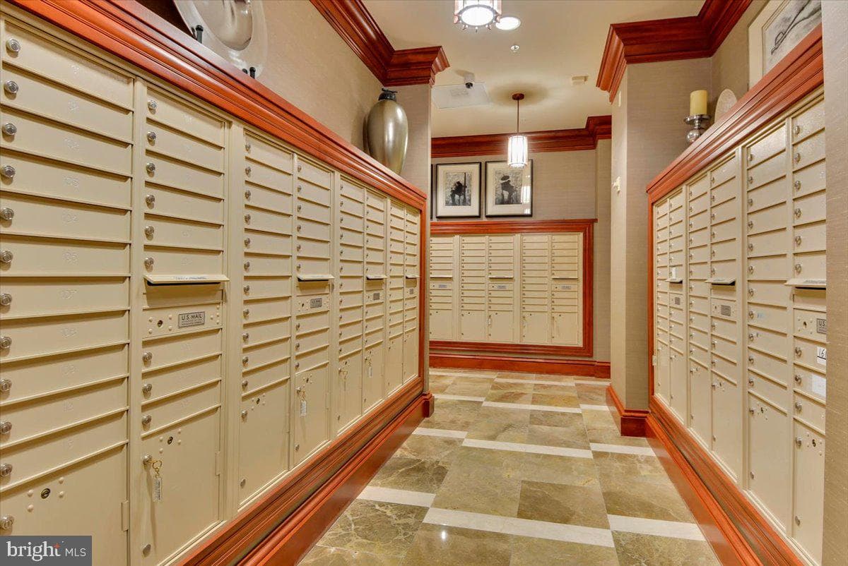 8220 Crestwood Heights Drive #301 photo 30