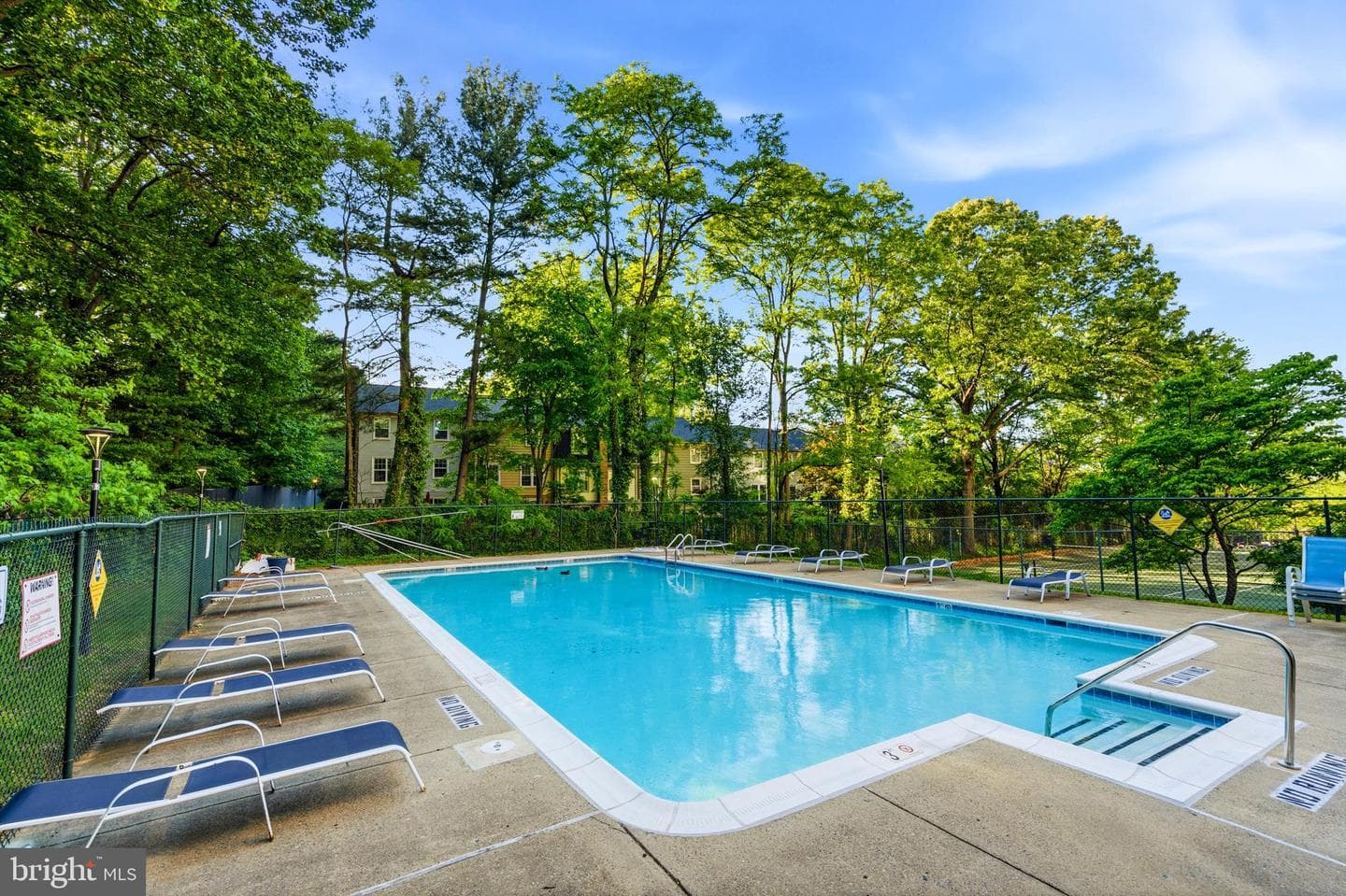 2059 Huntington Avenue #311 photo 19