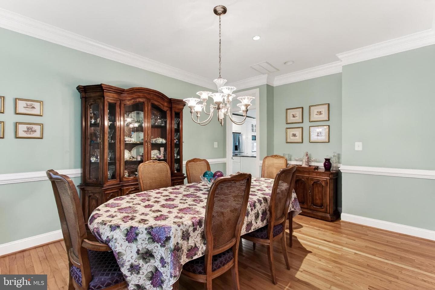 500 Nutley Street SW photo 11
