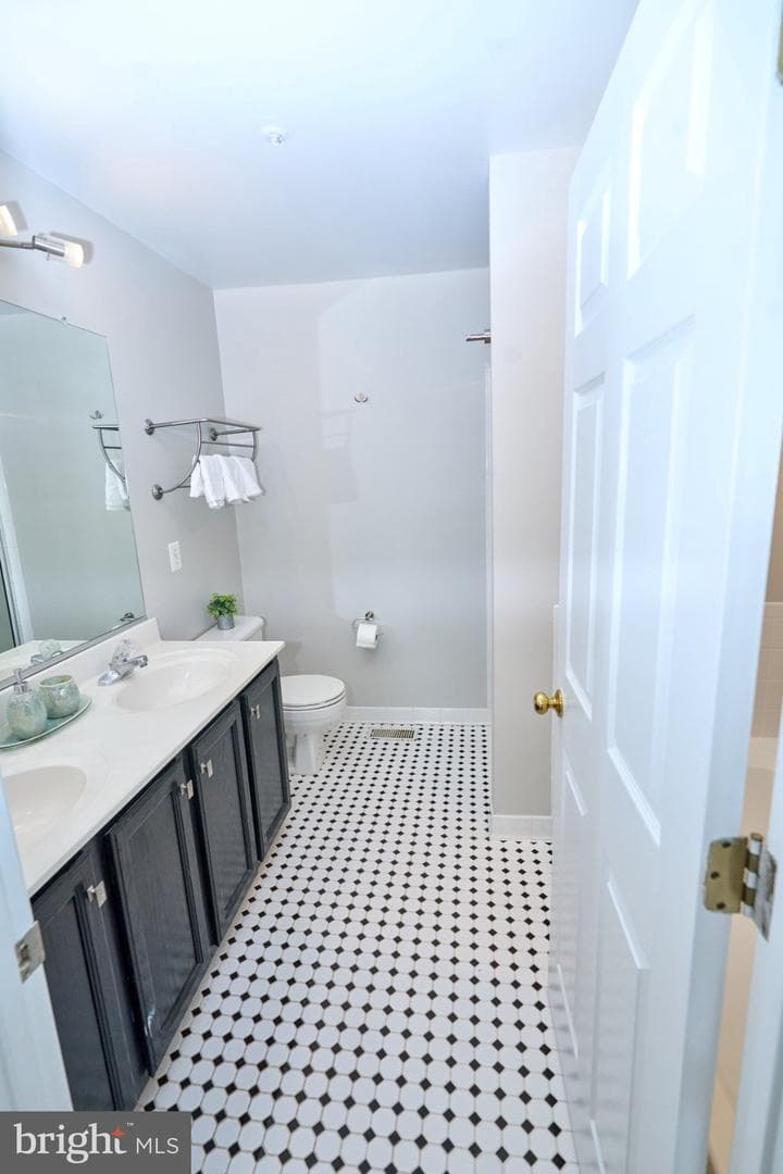 6604 Netties Lane #1201 photo 10