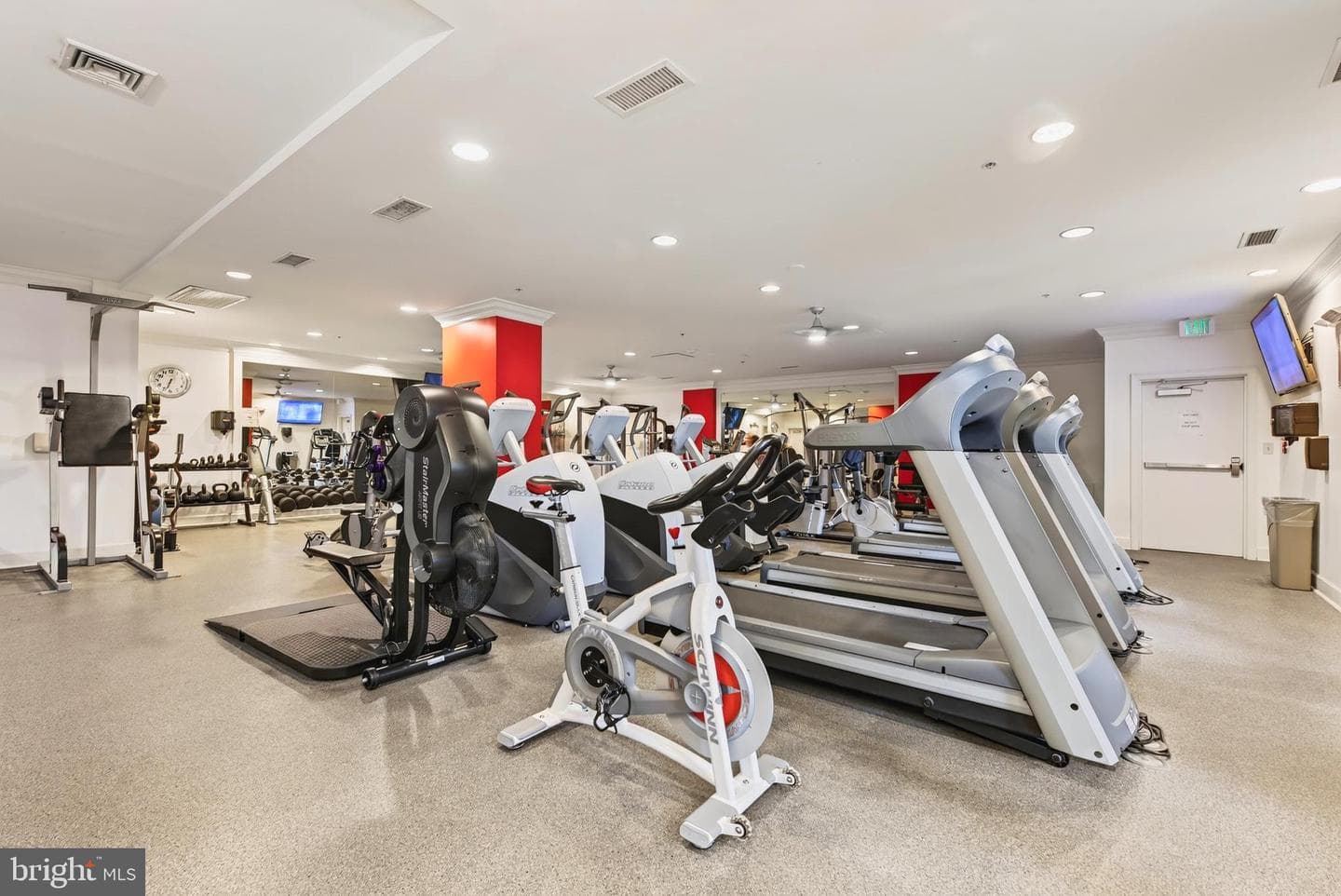 2655 Prosperity Avenue #311 photo 27