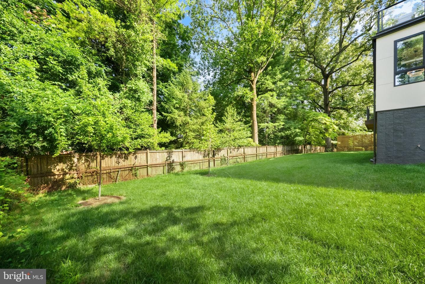 2537 Gallows Road photo 107