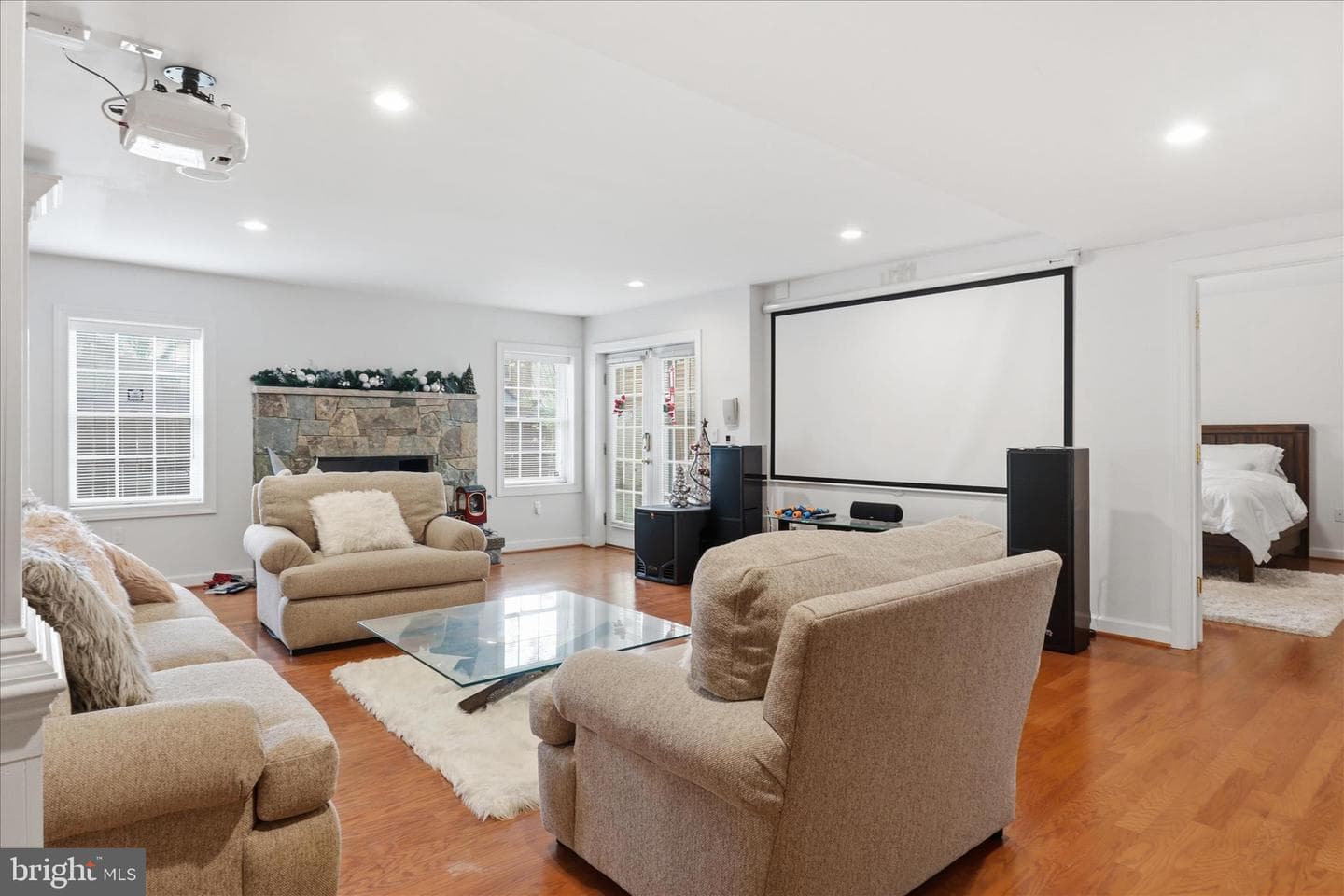 4022 Annandale Road photo 53