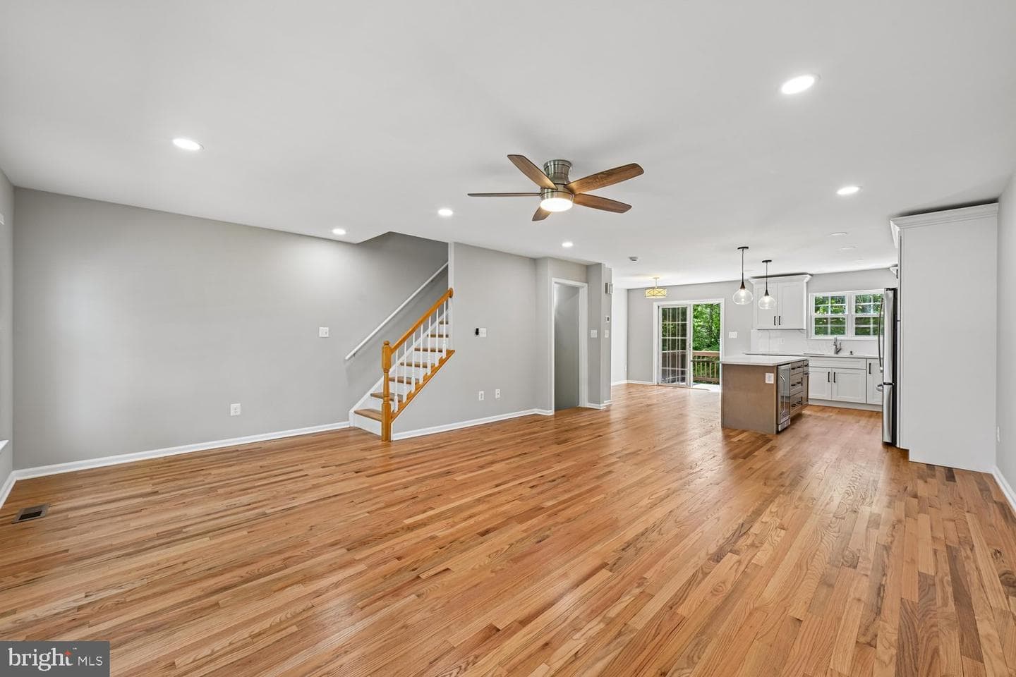 6153 Les Dorson Lane photo 16