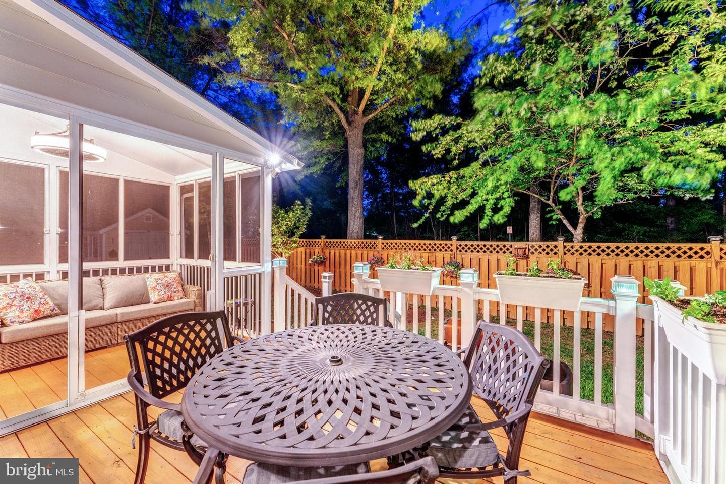 105 Heglar Oaks Court photo 12