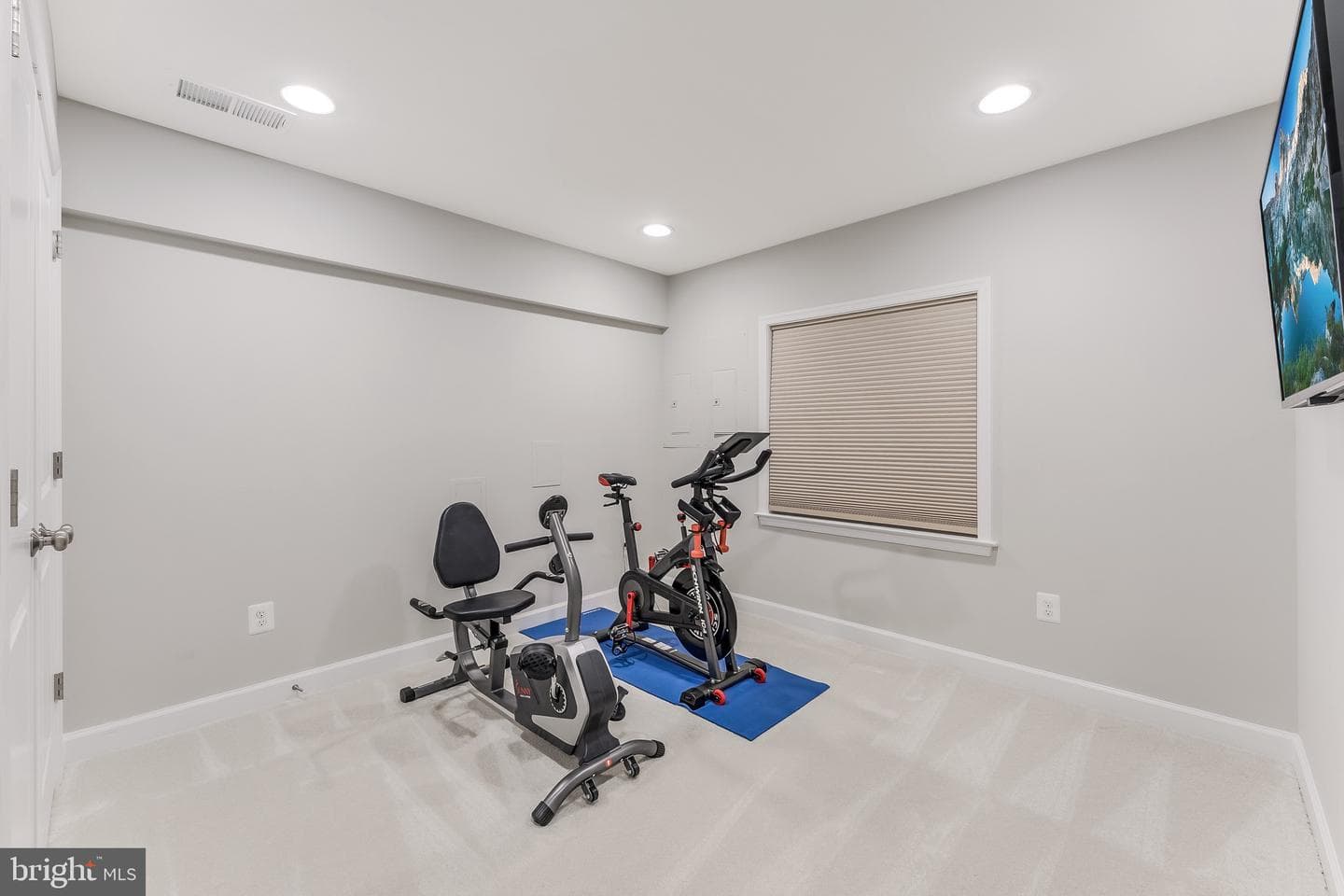 105 Heglar Oaks Court photo 64