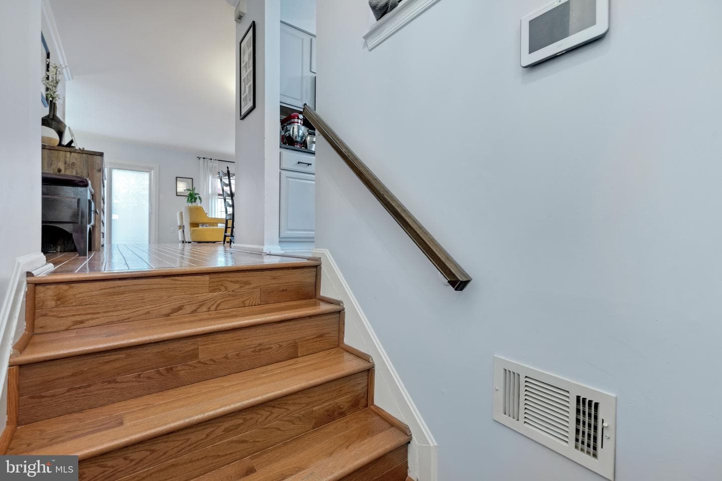 7033 Solomon Seal Court photo 4