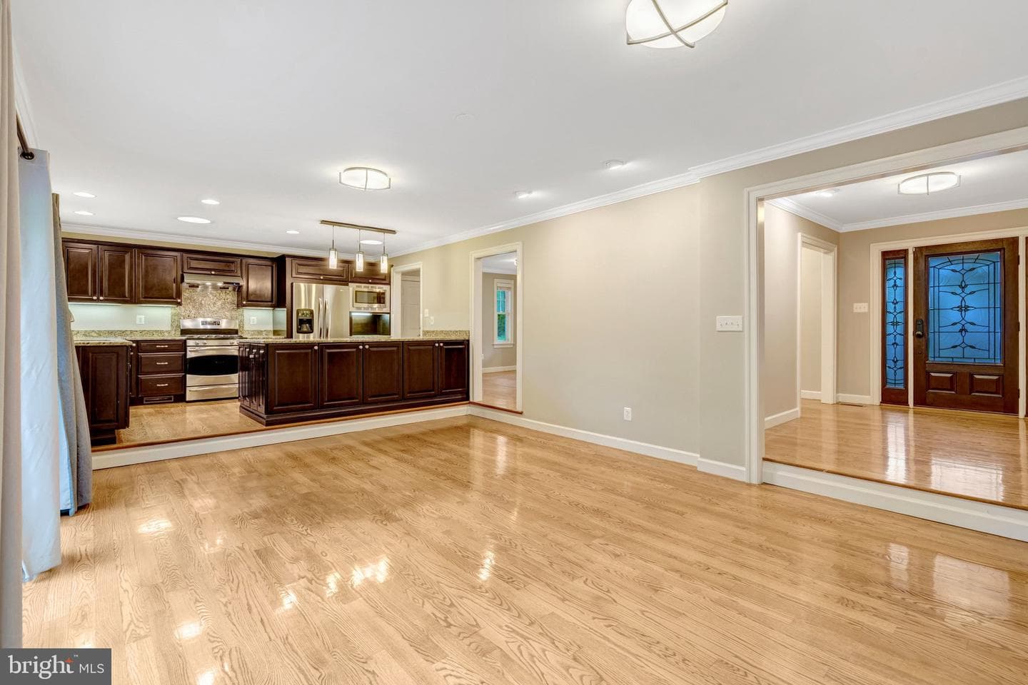4510 Rhett Lane photo 8