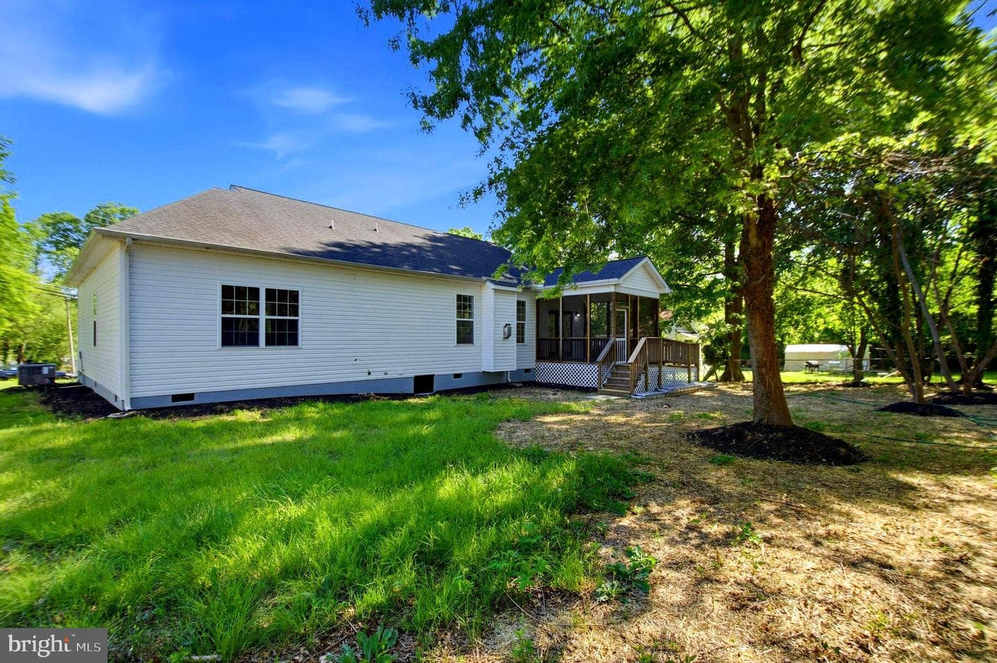 5010 Rosemont Avenue photo 44