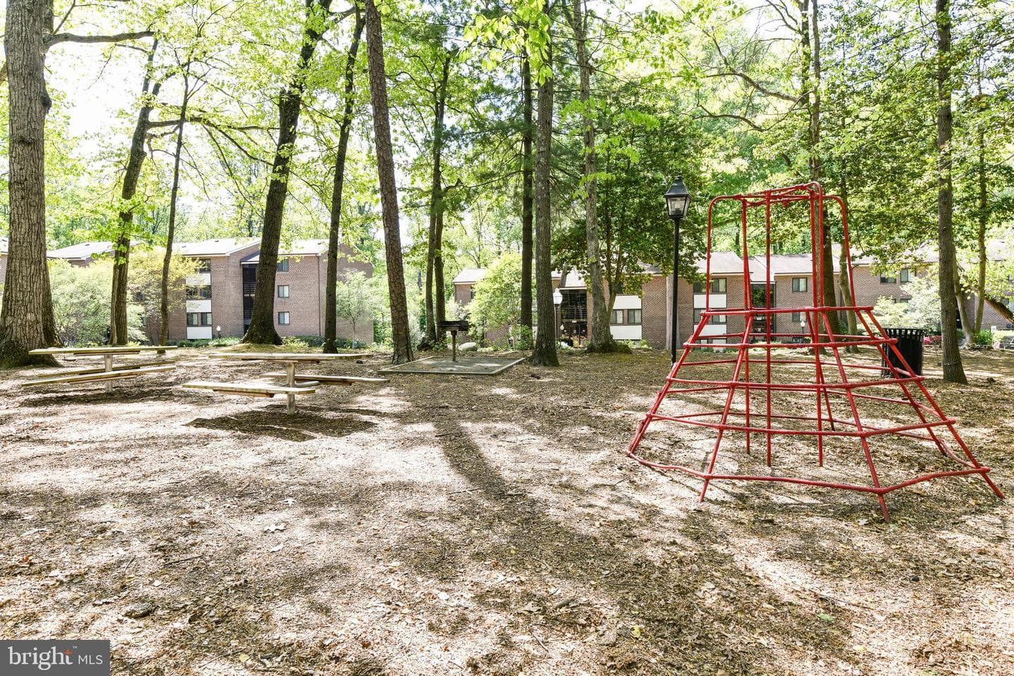 1523 Northgate Square photo 22