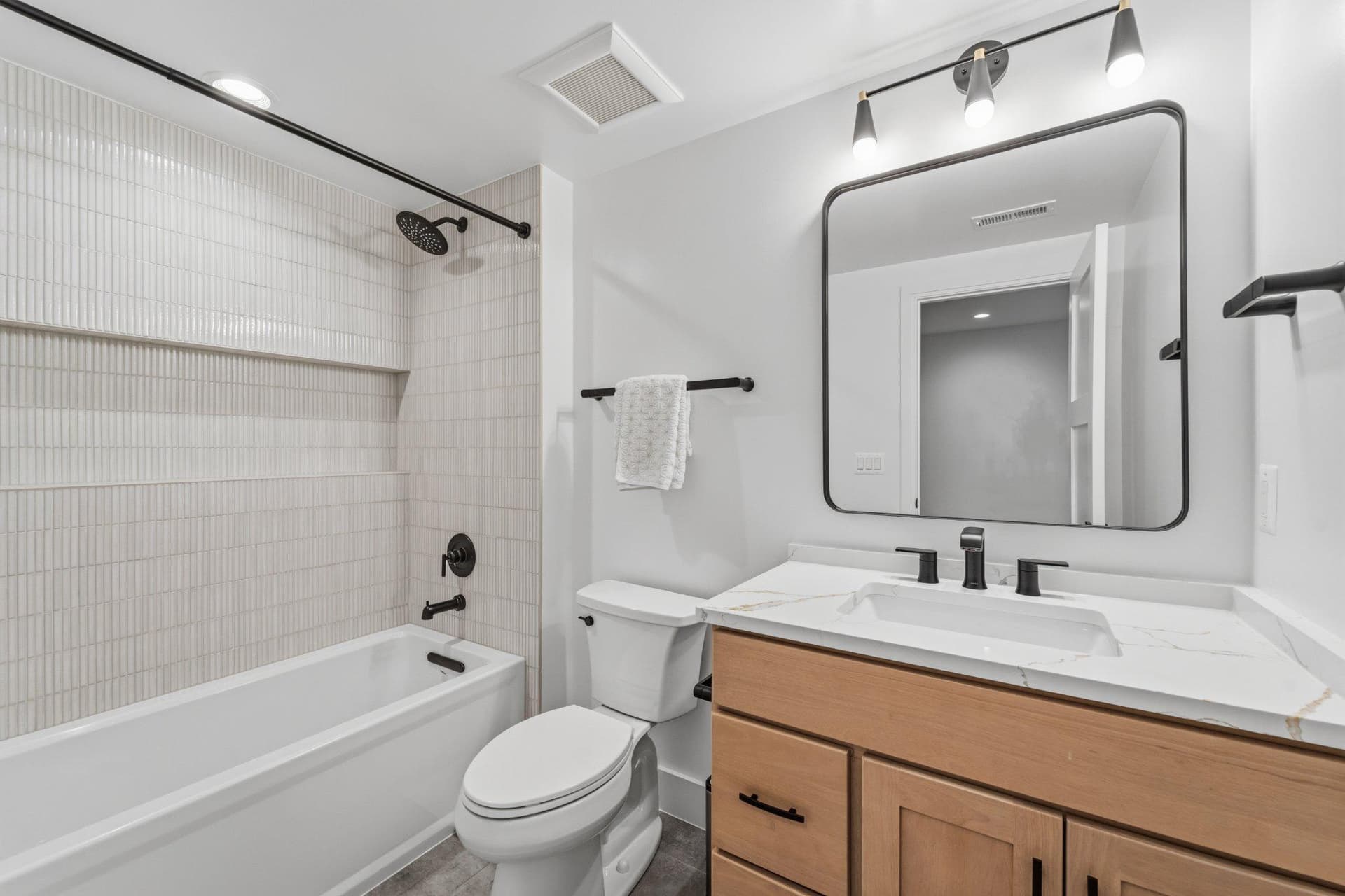 2323 Stryker Avenue photo 40