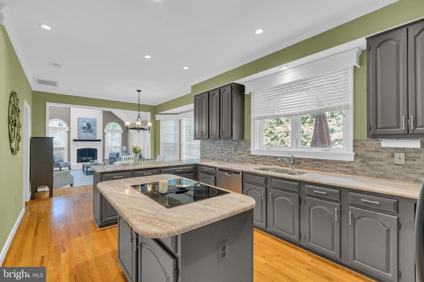 8323 Argent Circle photo 13