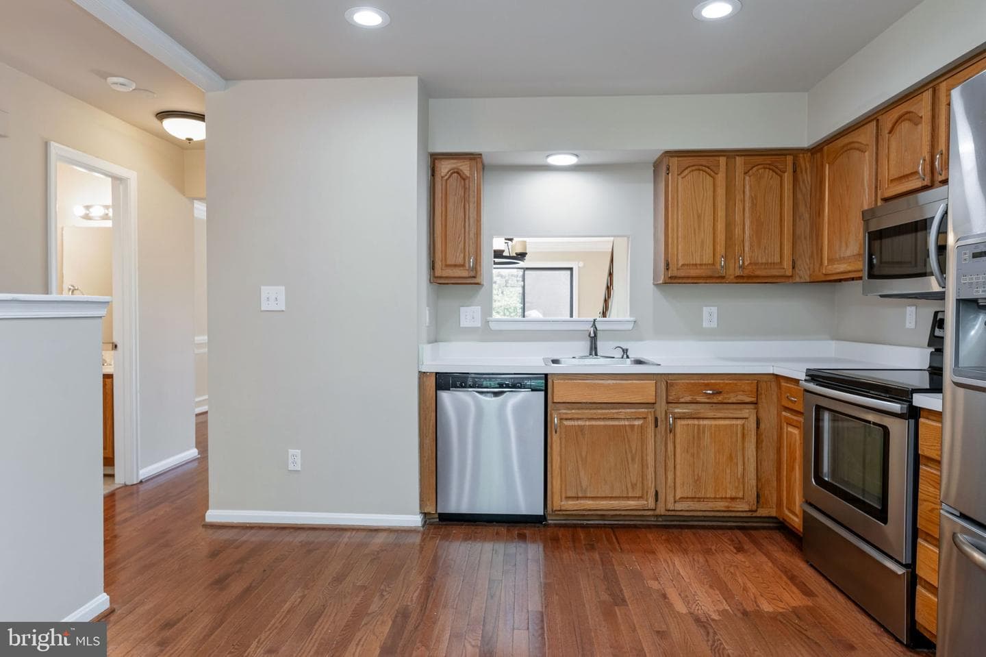 3731 Roxbury Lane photo 7