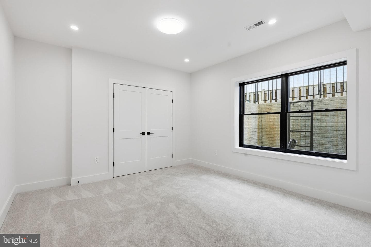 901 Meadow Lane SW photo 39