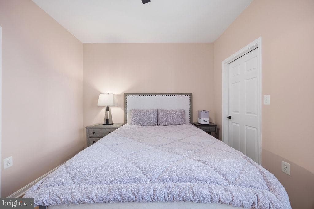 5106 Travis Edward Way #c photo 12