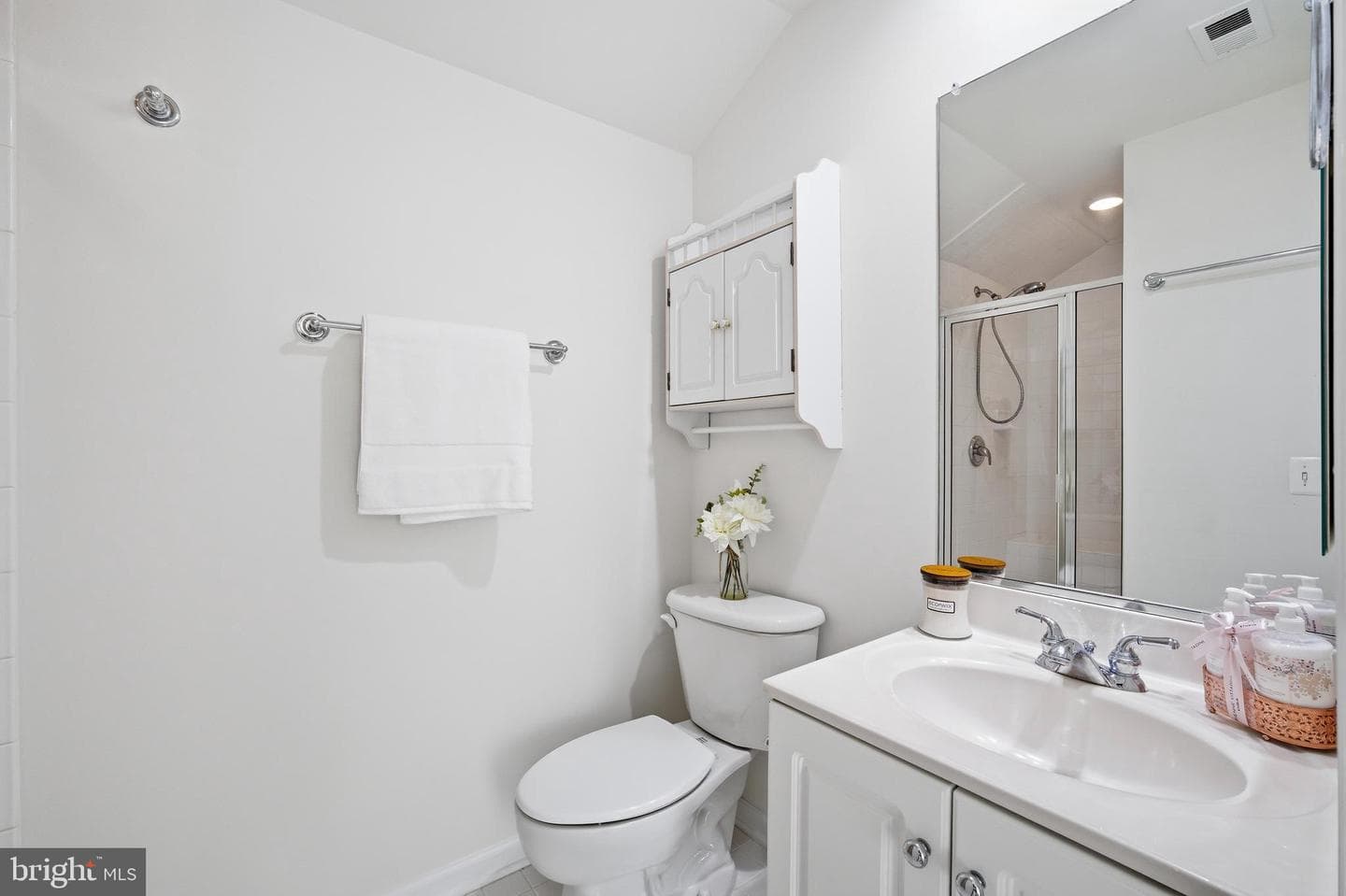 8894 Ashgrove House Lane photo 34