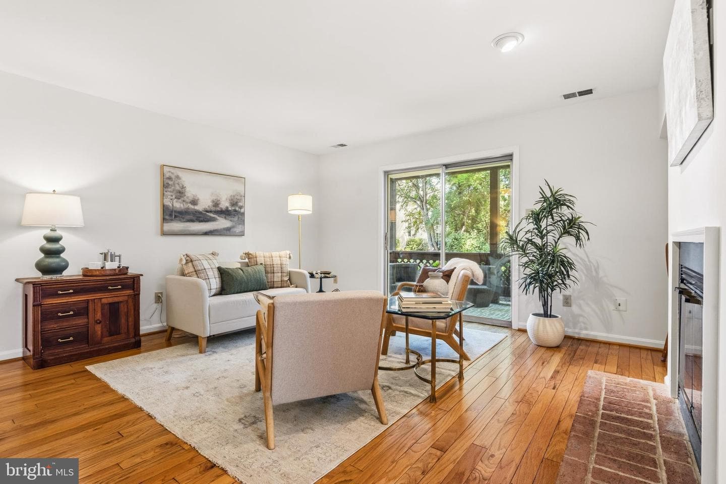 10026 Oakton Terrace Road photo 5