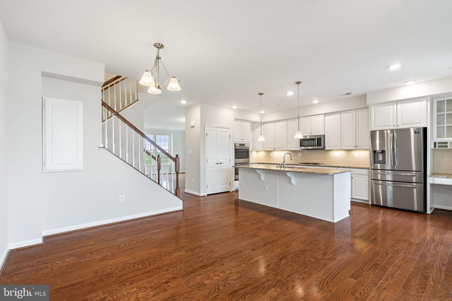 13748 Atlantis Street photo 6