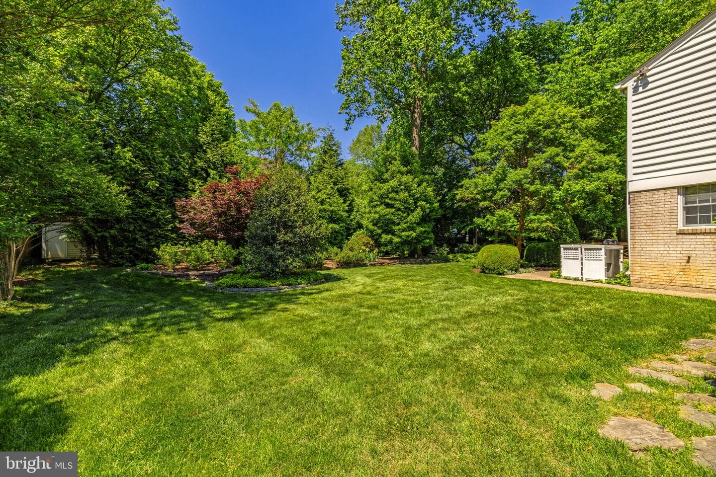 9716 Bunchberry Place photo 113
