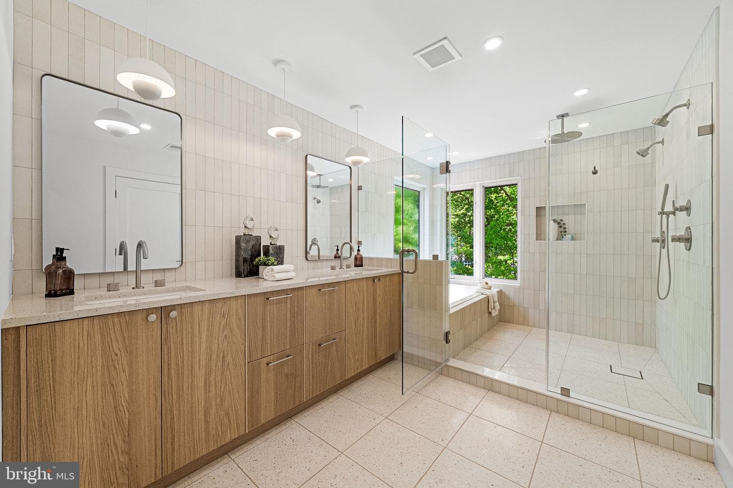 3804 Lakeview Terrace photo 38