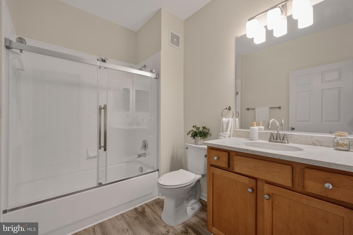 5170 William Colin Court #f photo 22