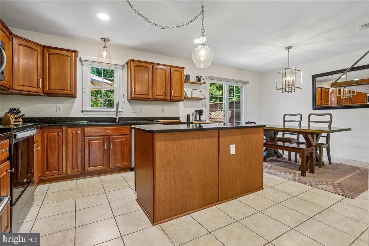 2022 Pieris Court photo 13
