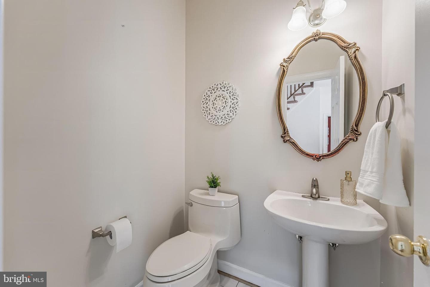 5501 Ashleigh Road photo 37