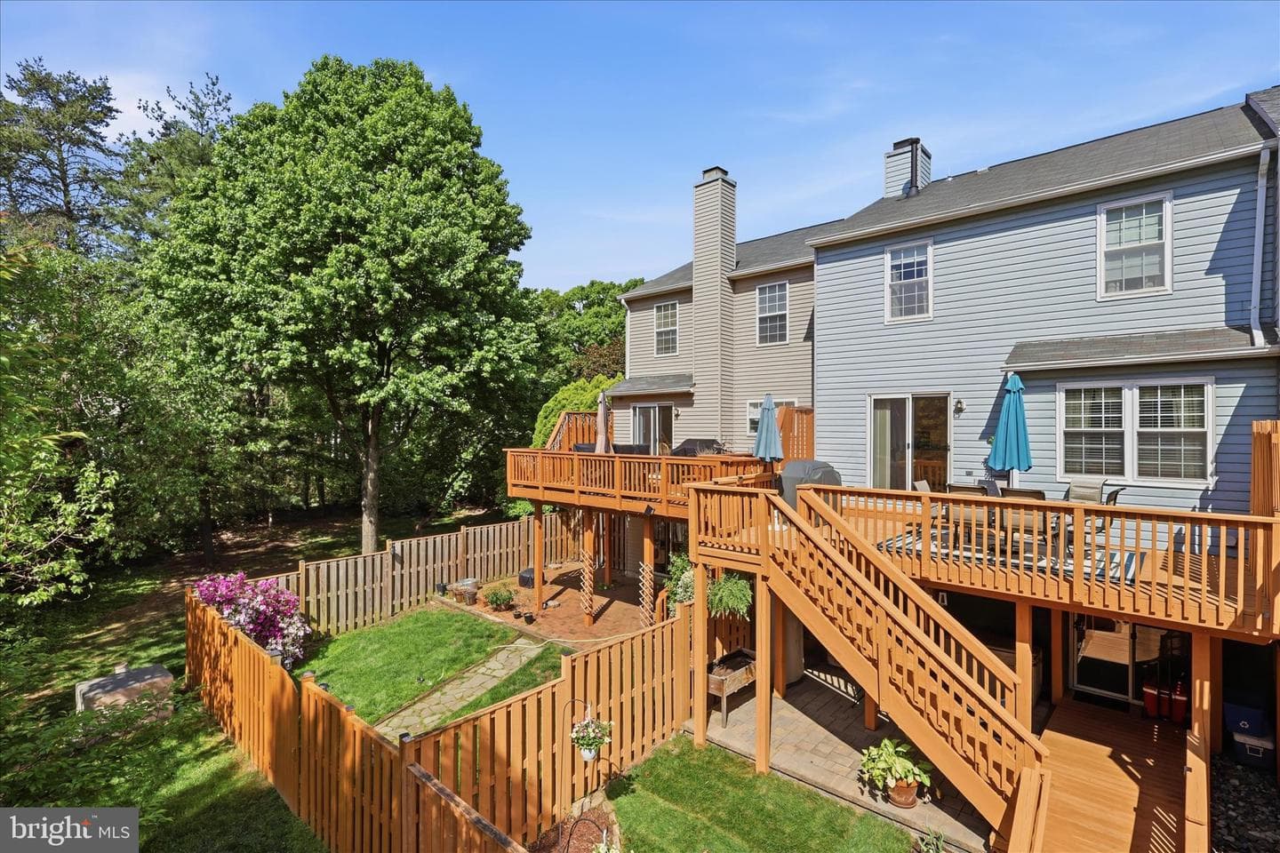 6013 Keble Drive photo 32