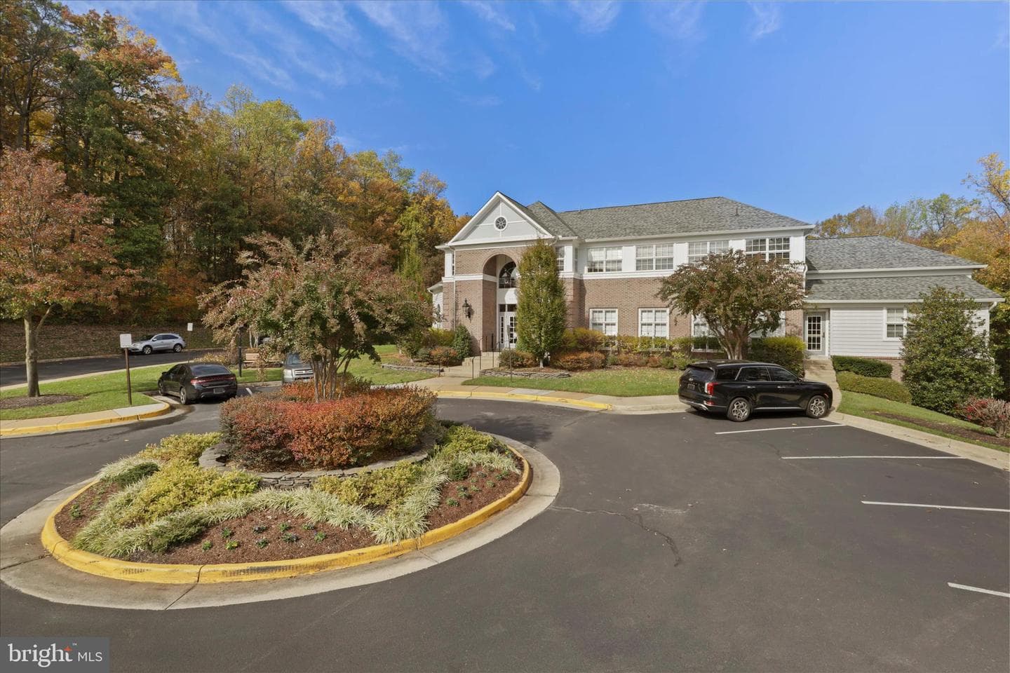 6013 Keble Drive photo 49