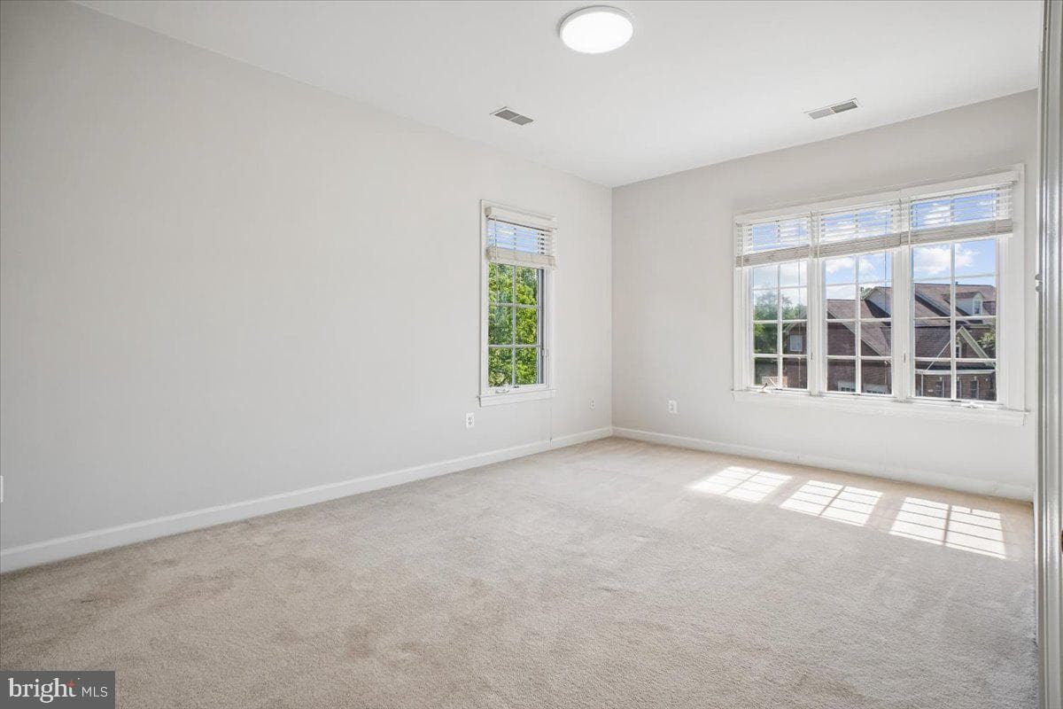 11040 Heathland Drive photo 35