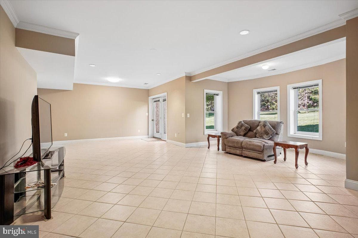 11040 Heathland Drive photo 41