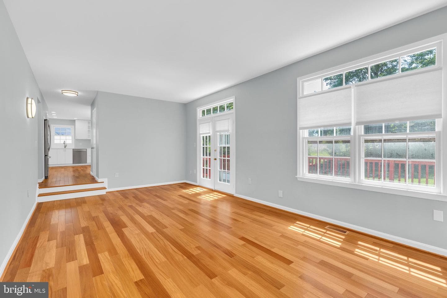 6458 Woodmere Place photo 26