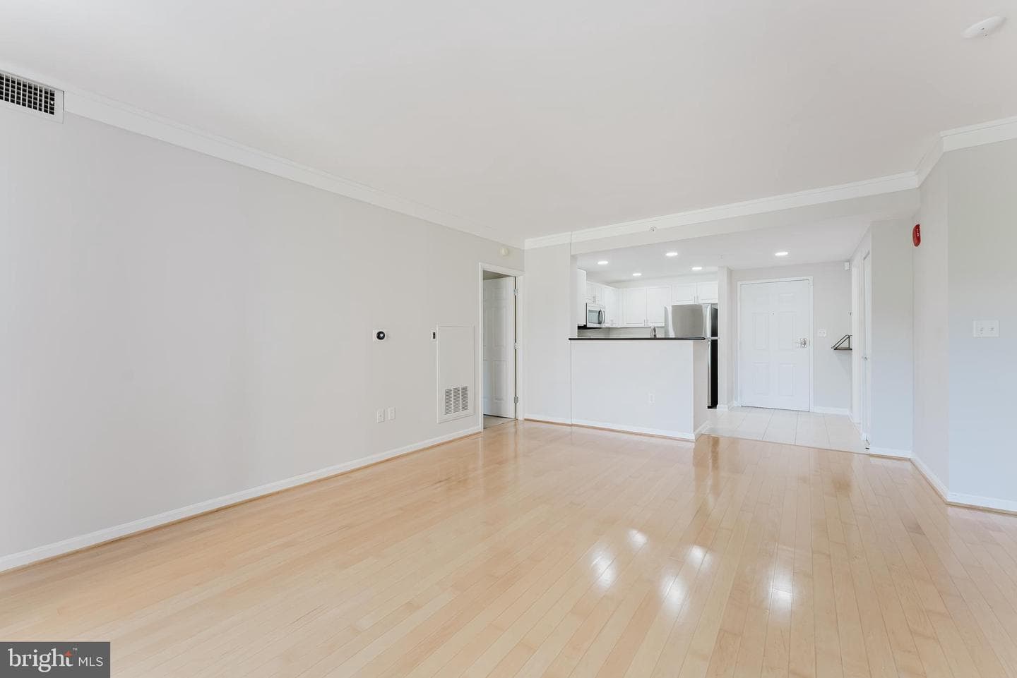2726 Gallows Rd # 202 photo 26