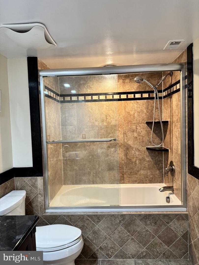 3713 S George Mason Drive #1005 photo 12