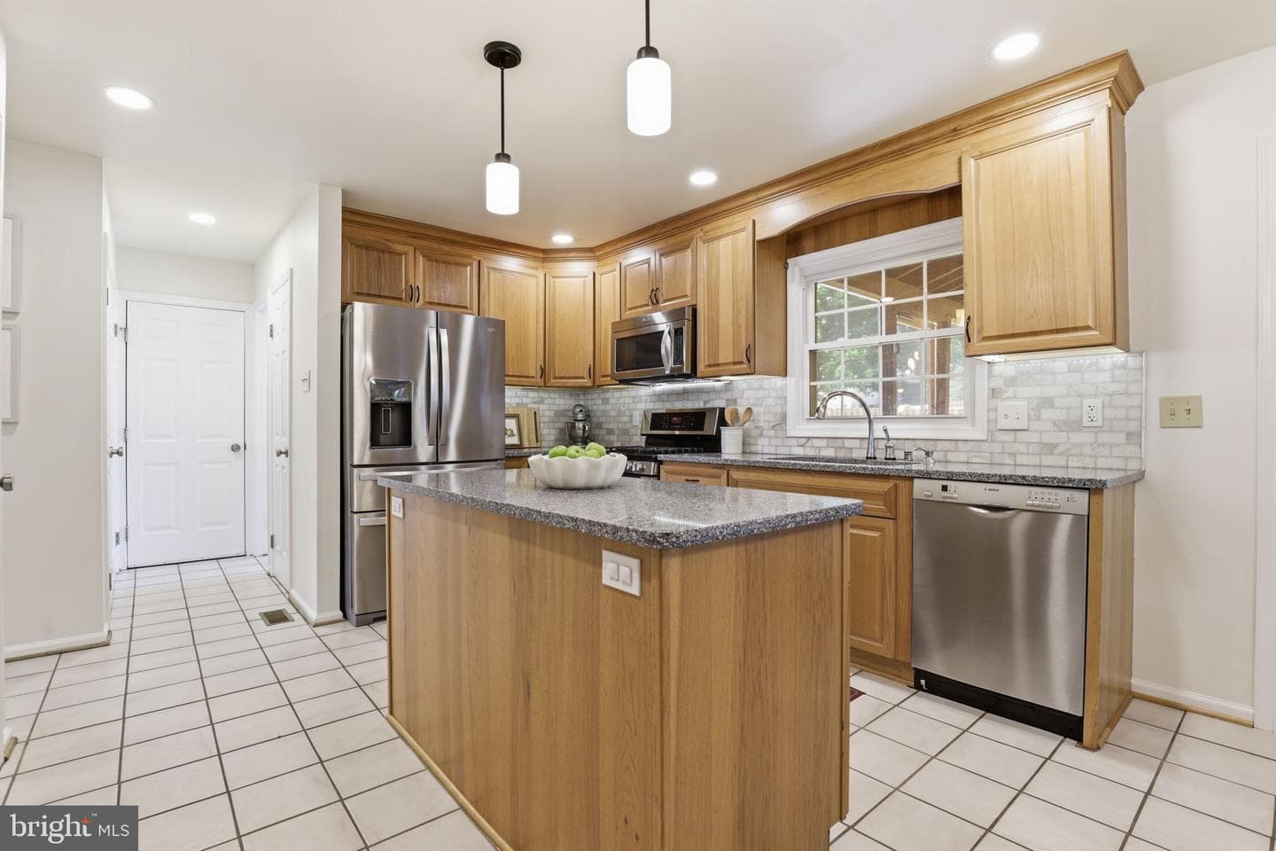 1404 Rock Ridge Court photo 12